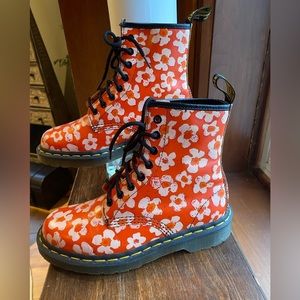 Rare HTF Dr Martens in funky red with flower print